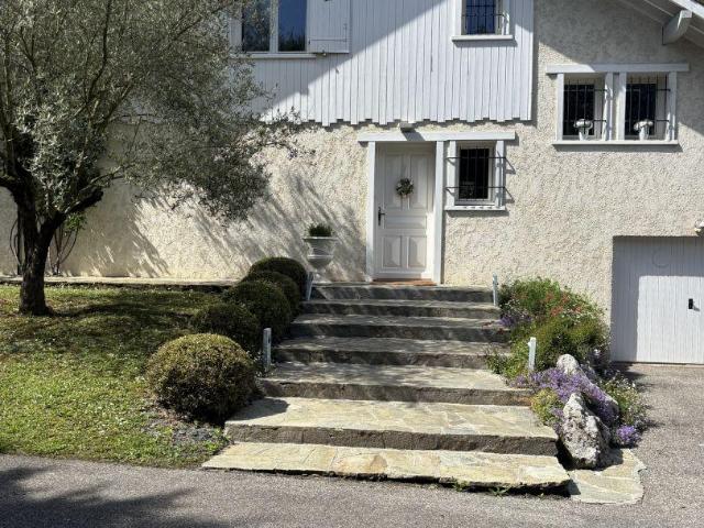 Location Maison/villa 5 pièces