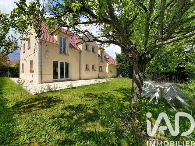 Location Maison/villa 8 pièces