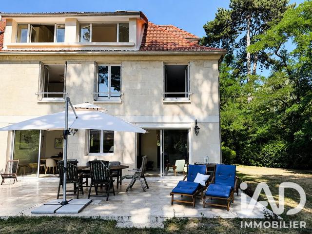 Location Maison/villa 8 pièces