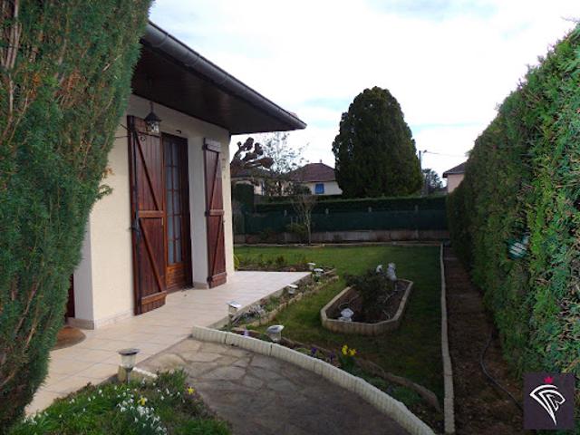 Location Maison 3 pièces 100 m2 Meyzieu