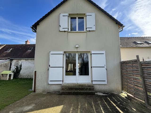 Location Maison 3 pièces 102.5 m2 Buzançais