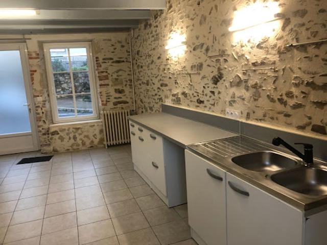 Location Maison 3 pièces 103 m2 La Châtaigneraie