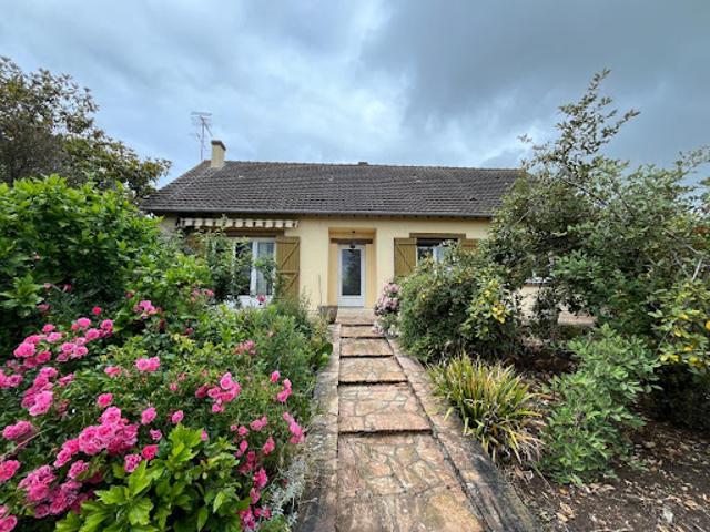Location Maison 3 pièces 116 m2 Douains