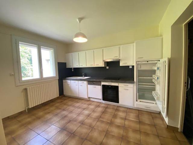 Location Maison 3 pièces 119 m2 Castres