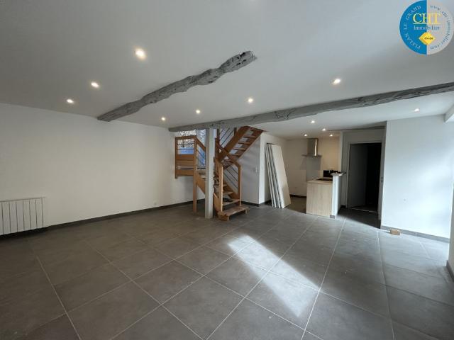 Location Maison 3 pièces 119m² CARENTOIR 56910