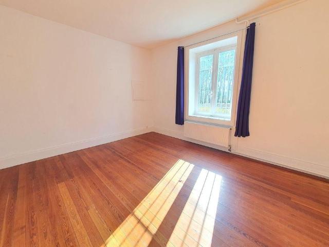 Location Maison 3 pièces 126m² VILLARS LES DOMBES 01330