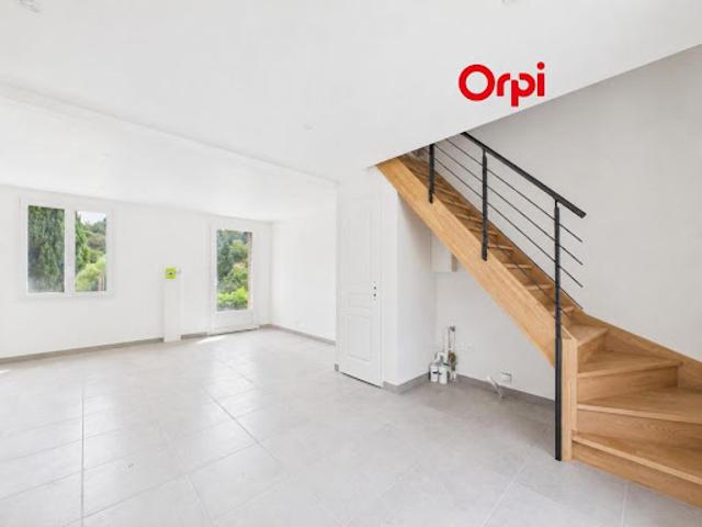 Location Maison 3 pièces 43.44 m2 Bernay