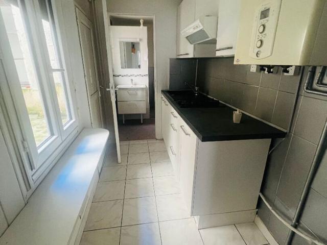 Location maison 3 pièces, 49.00m², Orléans