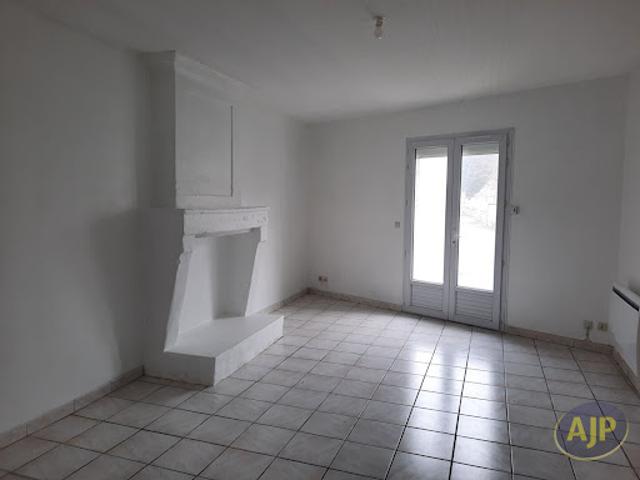 Location Maison 3 pièces 53.38 m2 Gémozac