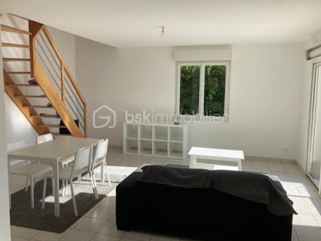 Location Maison 3 pièces 60 m2 Saint Vincent sur Oust