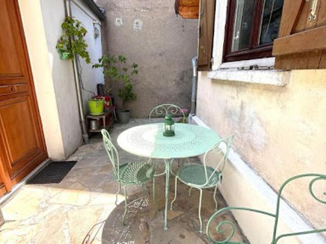 Location Maison 3 pièces 60 m2 Romainville