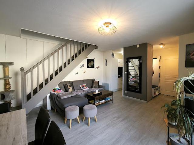 Location Maison 3 pièces 61.02 m2 Prévessin Moëns