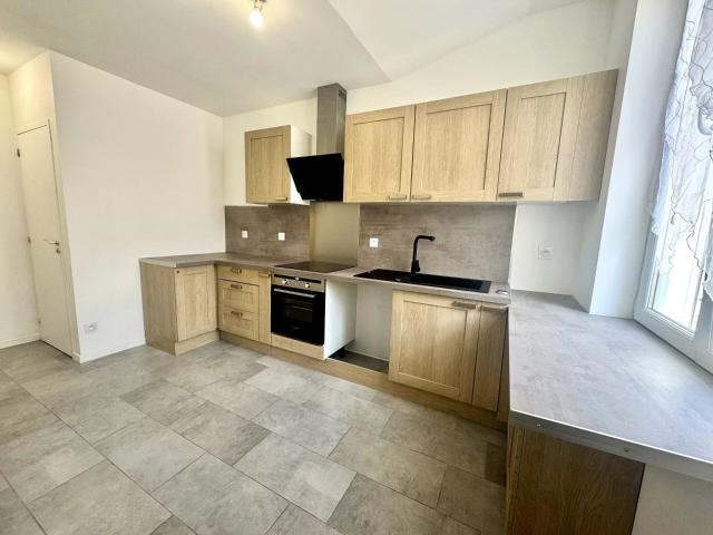 Location Maison 3 pièces 64 m2 à Saint Quentin