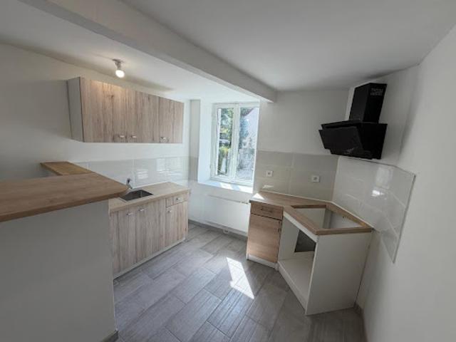 Location Maison 3 pièces 64 m2 Reuilly