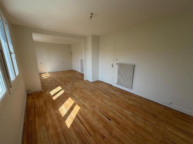 Location Maison 3 pièces 64m² CLERMONT FERRAND 63000