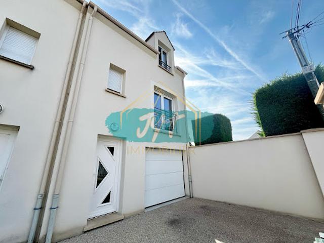 Location Maison 3 pièces 65.53 m2 Persan