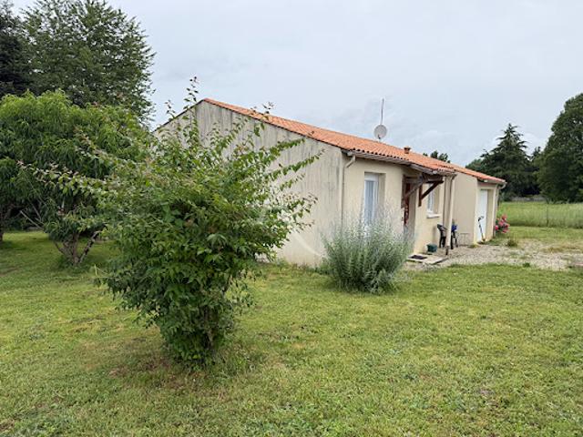 Location Maison 3 pièces 65 m2 Bussac sur Charente