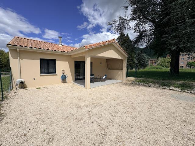 Location Maison 3 pièces 65 m2 Saint Laurent en Royans