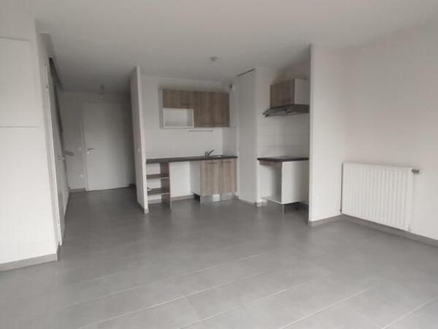 Location Maison 3 pièces 66m² ST JORY 31790