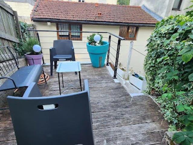 Location Maison 3 pièces 68 m2 Chaville