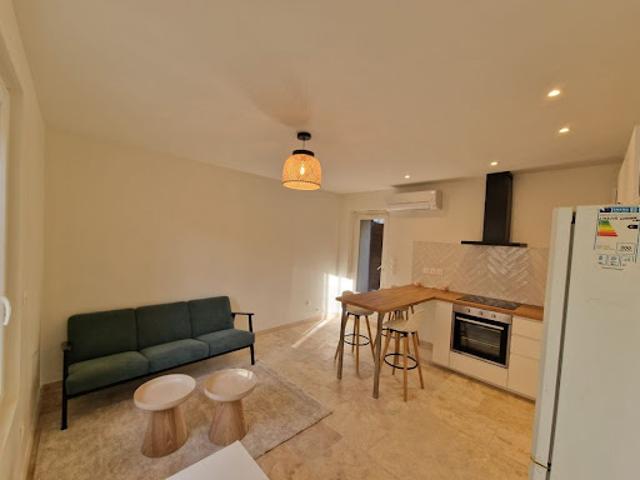 Location Maison 3 pièces 70 m2 Castries