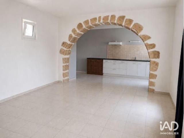 Location Maison 3 pièces 70 m2 Montséret