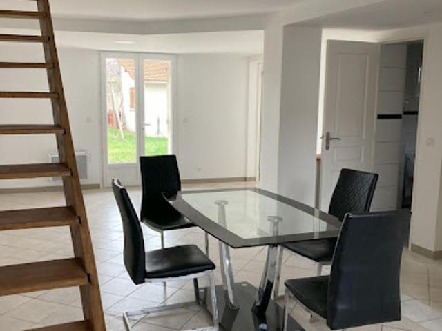 Location Maison 3 pièces 70 m2 Villepinte