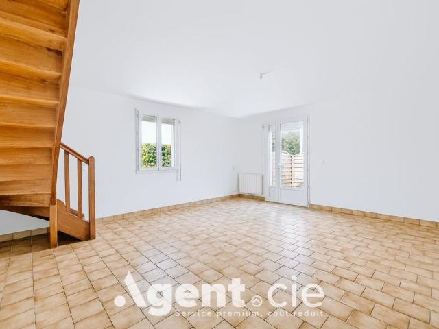 Location Maison 3 pièces 70m² CARENTAN LES MARAIS 50500