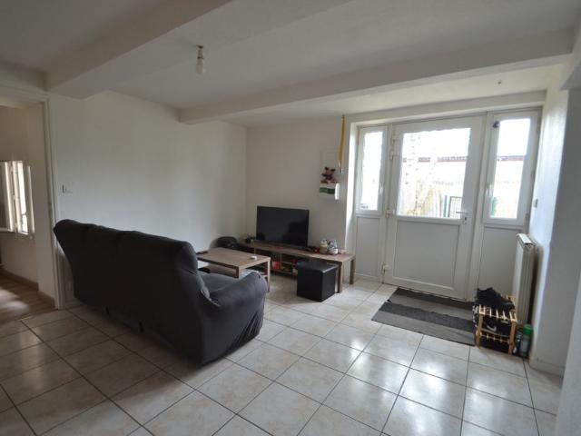 Location Maison 3 pièces 70m² GANNAT 03800