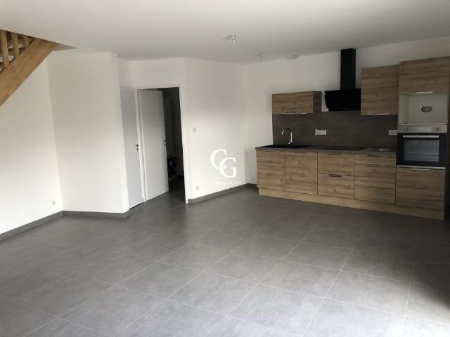 Location Maison 3 pièces 70m² VIEILLEVIGNE 44116