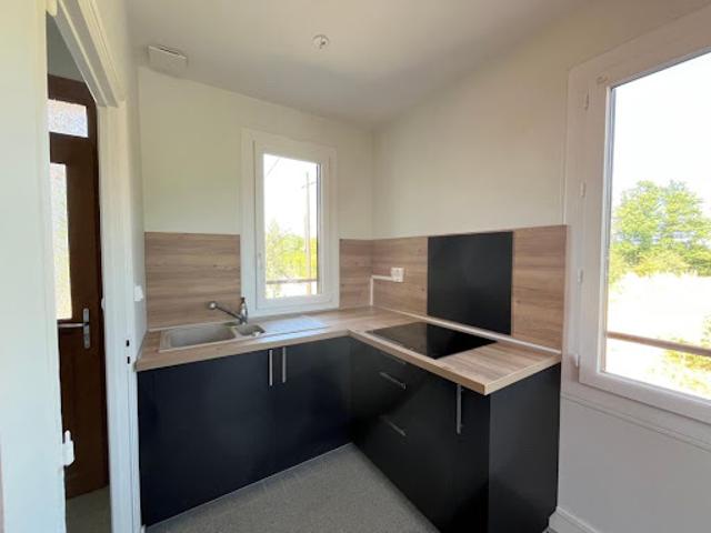Location Maison 3 pièces 71.67 m2 Château Chervix