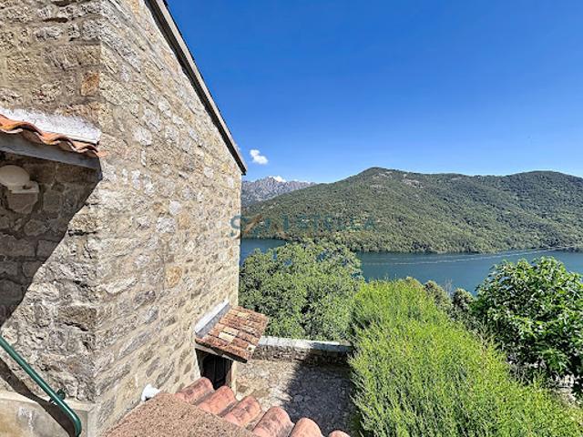 Location Maison 3 pièces 71 m2 Tolla