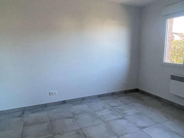 Location maison 3 pièces 71 m² Loupiac 81800