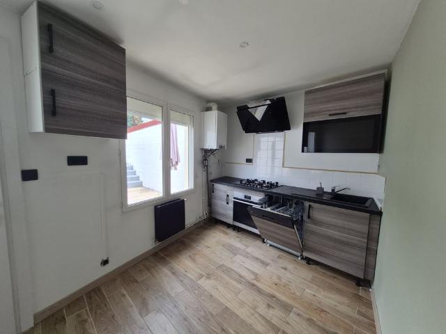 Location Maison 3 pièces 72m² FOUQUIERES LES LENS 62740