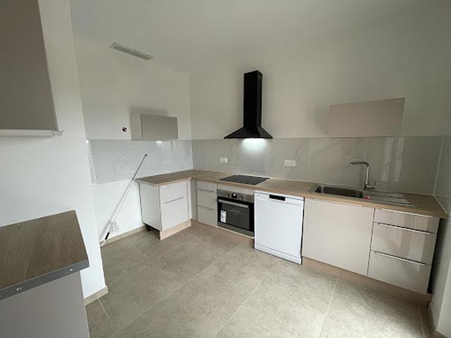 Location Maison 3 pièces 74.6 m2 Allauch