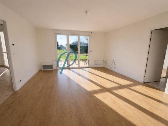 Location Maison 3 pièces 75m² POUILLE LES COTEAUX 44522