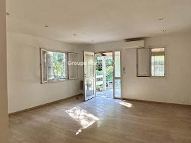 Location Maison 3 pièces 77 m2 Salon de Provence