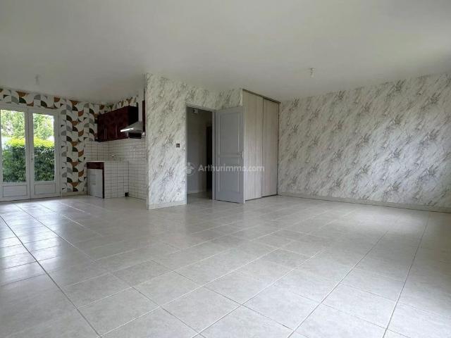 Location Maison 3 pièces 78 m2 à Cambon