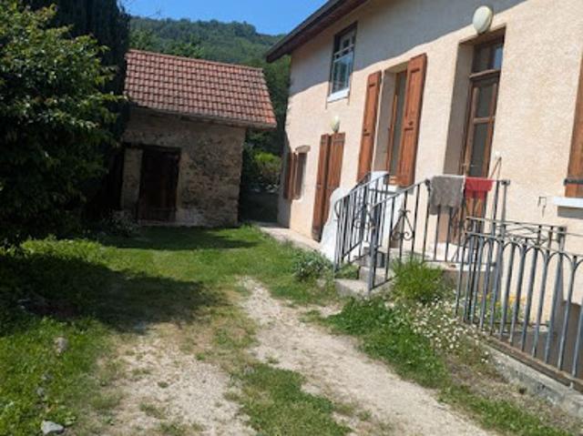 Location Maison 3 pièces 80 m2 Vaulnaveys le Haut