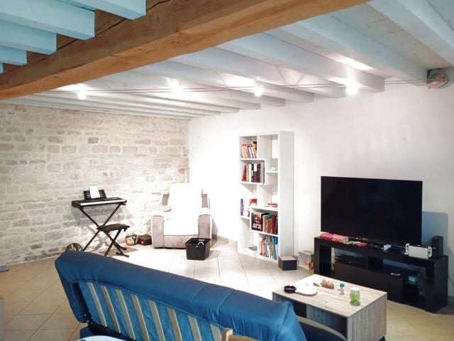 Location Maison 3 pièces 80m² HIERSAC 16290