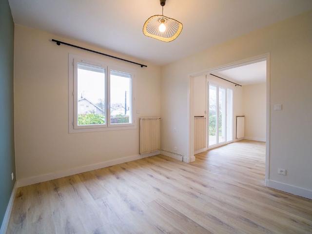 Location Maison 3 pièces 82m²
