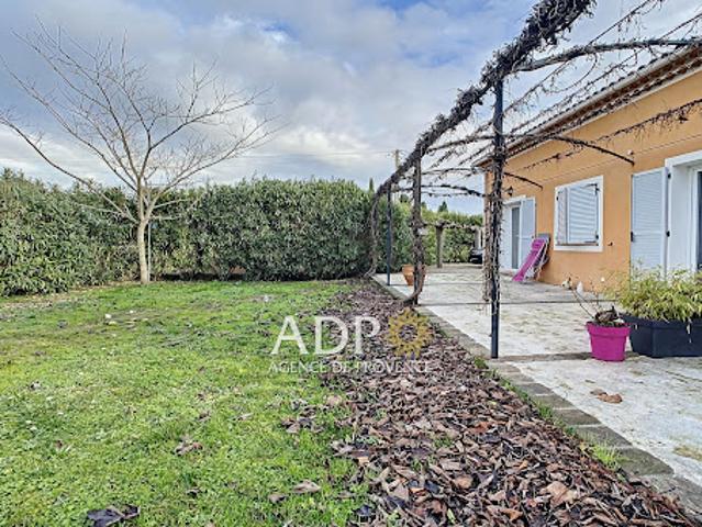 Location Maison 3 pièces 84 m2 Grasse