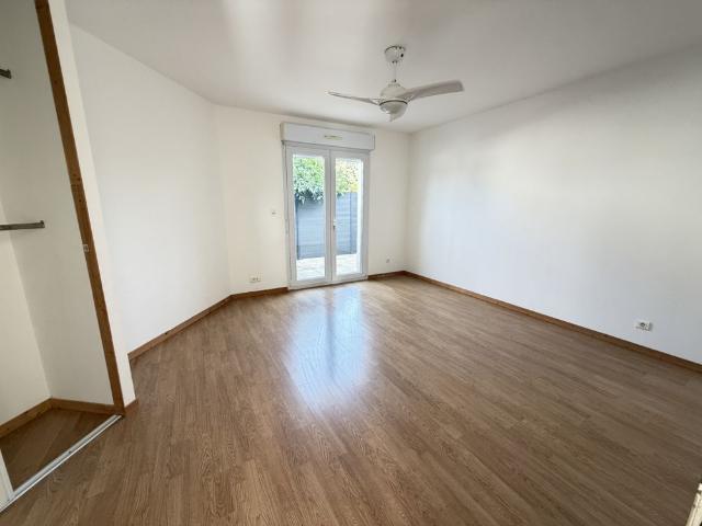 Location Maison 3 pièces 84m² MONTREUIL JUIGNE 49460