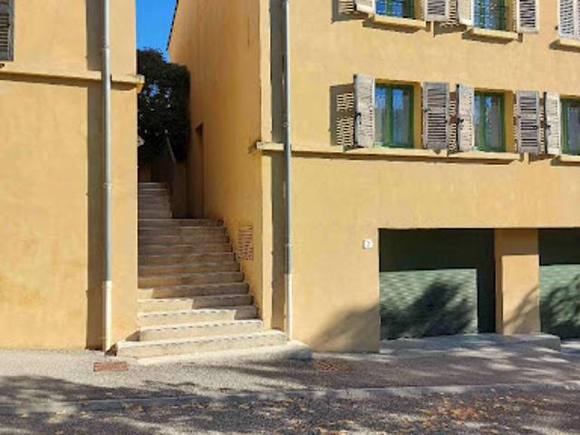 Location Maison 3 pièces 87 m2 Aix en Provence