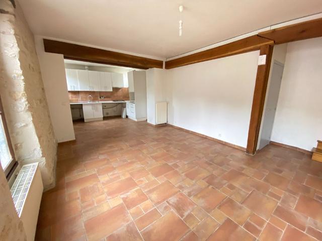 Location Maison 3 pièces 87m²