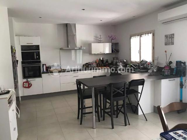 Location Maison 3 pièces 89 m2 à Lavalette