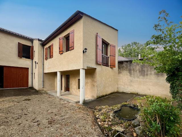 Location Maison 3 pièces 91 m2 Le Buisson de Cadouin