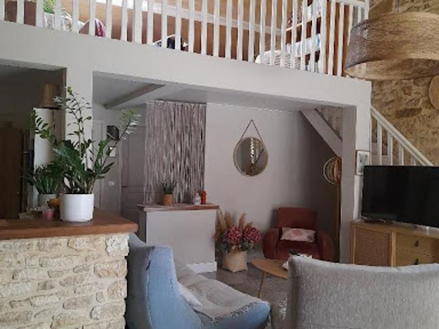 Location Maison 3 pièces 91 m2 Saint maximin