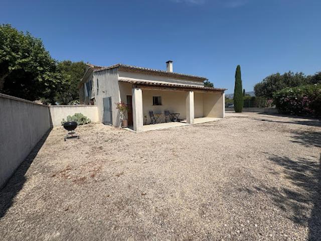 Location Maison 3 pièces 92 m2 Mallemort