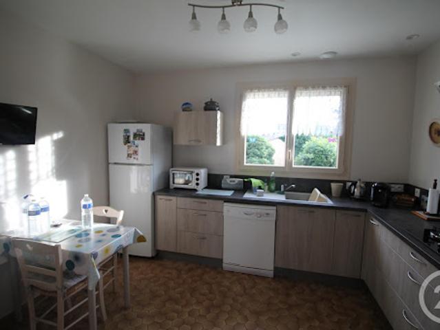 Location Maison 3 pièces 93.68 m2 Salignac Eyvigues